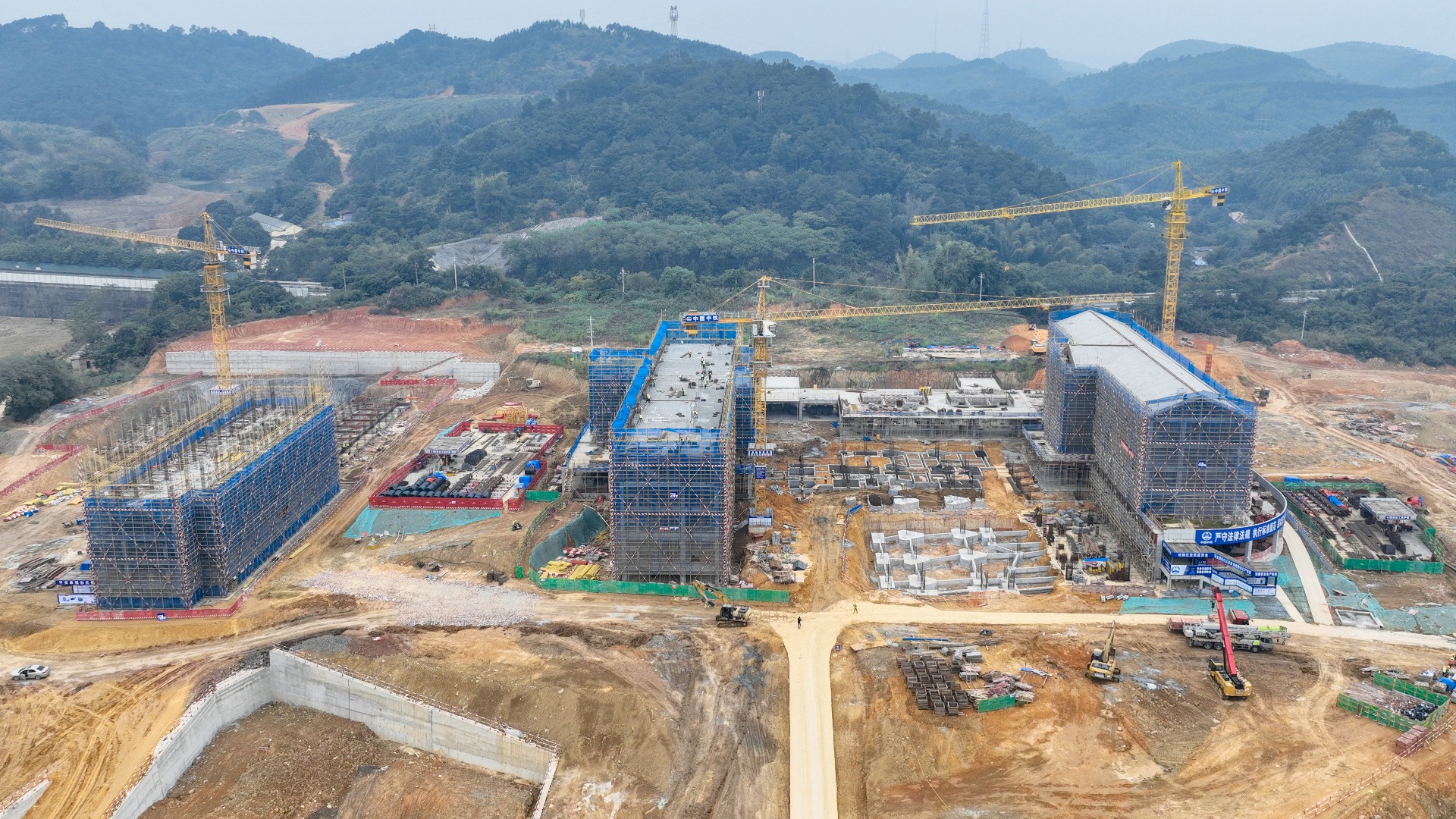 龍景六小、十二中_副本